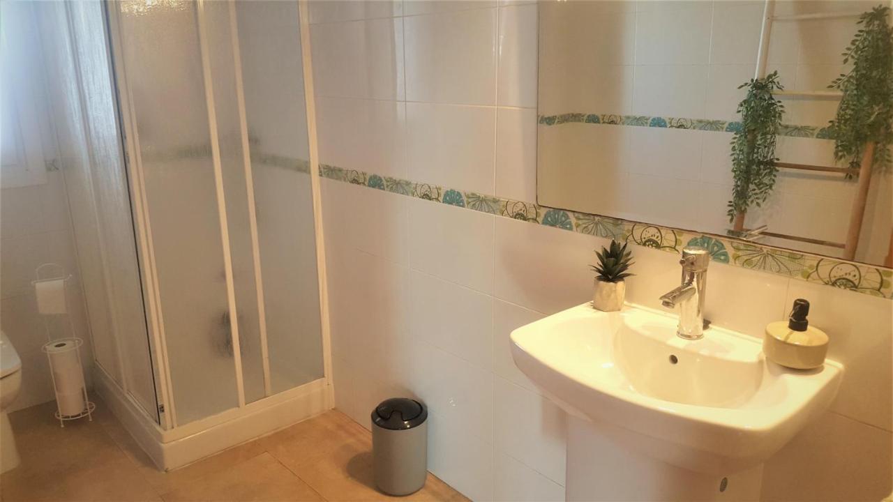 5 Bedrooms Private House 300M From Beach Roquetas de Mar Exterior photo