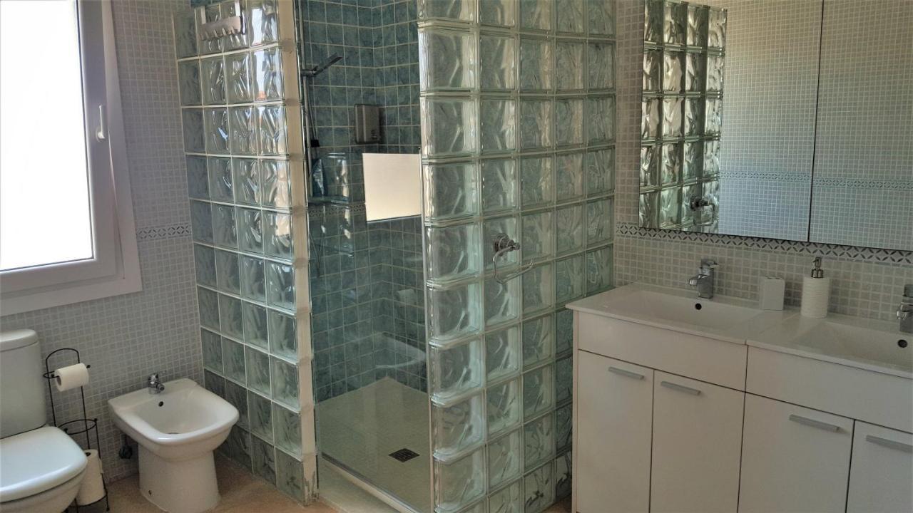 5 Bedrooms Private House 300M From Beach Roquetas de Mar Exterior photo